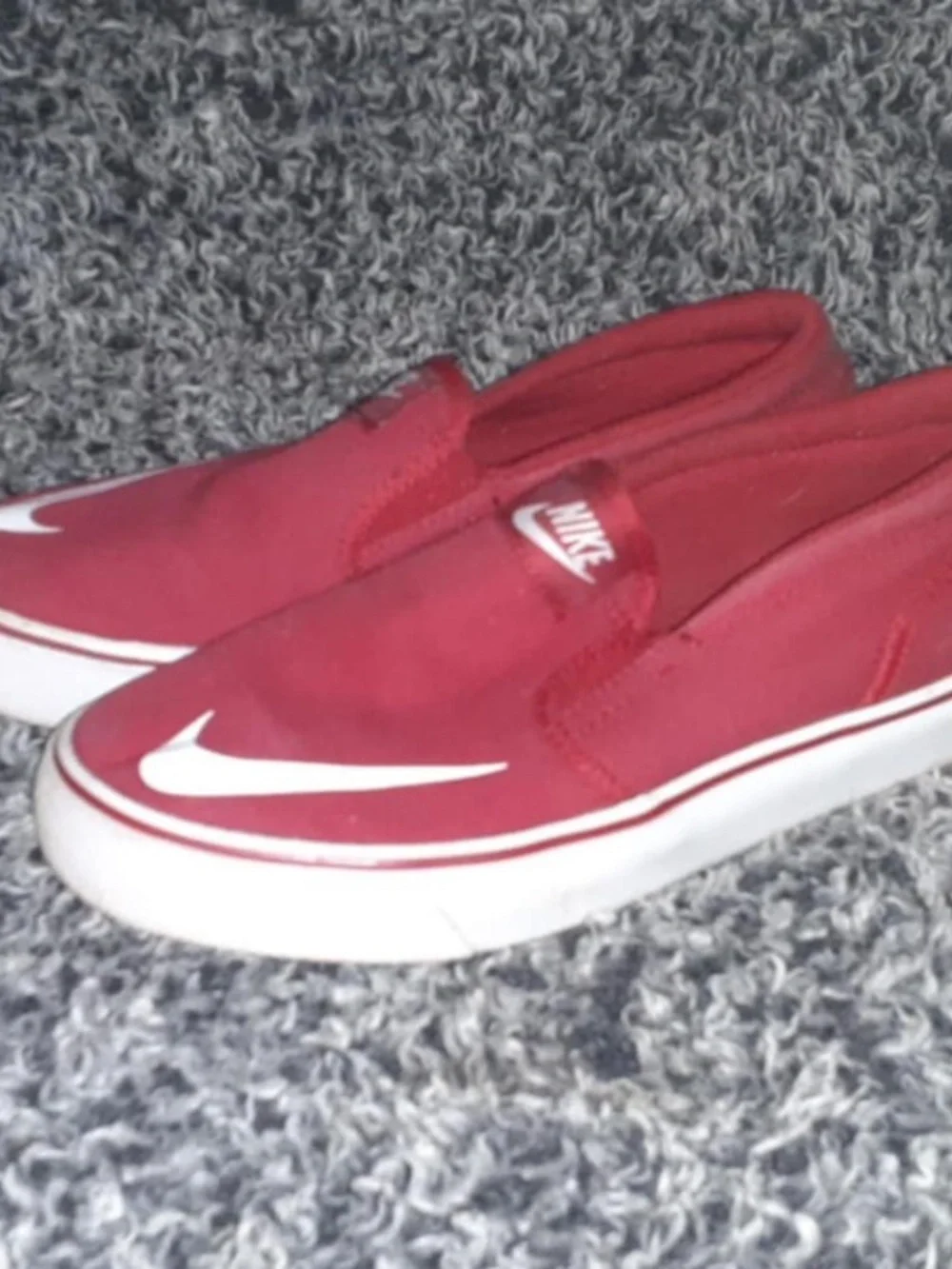 Nike court royale